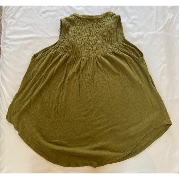 We The Free Olive Green Sleeveless Smocked Top XS Linen/Cotton Blend Womens Rela - Picture 4 of 4
